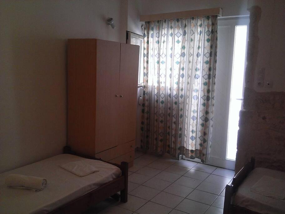 Studio 10 Minutes From The Center Of Heraklion. Apartment Luaran gambar